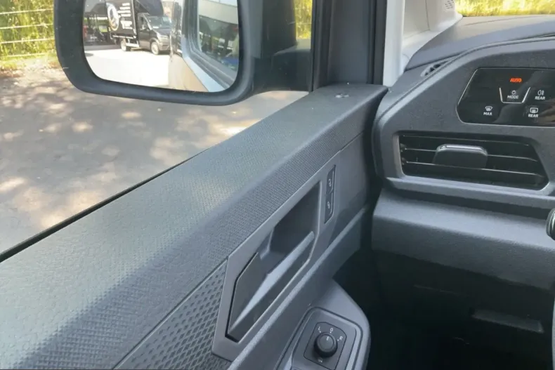 Volkswagen Caddy din 2025 cu 20.490 km - oferta VOL232436 - foto 11