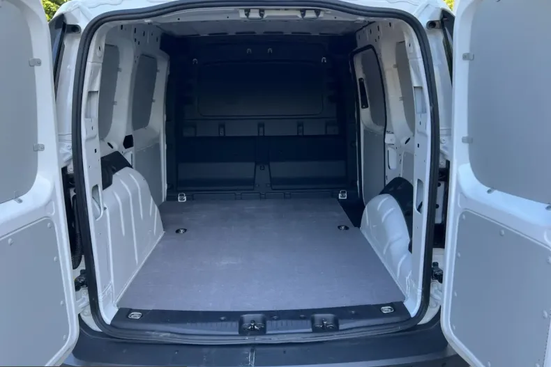 Volkswagen Caddy din 2025 cu 16.429 km - oferta VOL232437 - foto 7