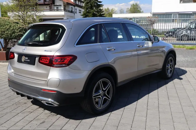 Mercedes-Benz GLC 300 (Clasa GLC) din 2021 cu 99.800 km - oferta MER232441 - foto 8