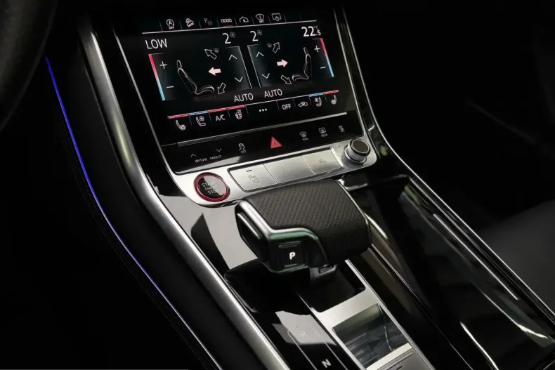 Audi RSQ8 din 2021 cu 66.500 km - oferta AUD232447 - foto 20