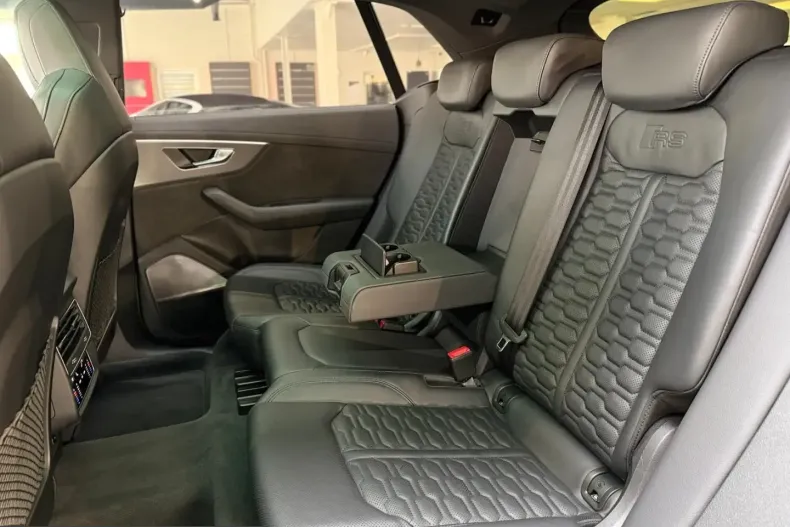 Audi RSQ8 din 2021 cu 66.500 km - oferta AUD232447 - foto 28