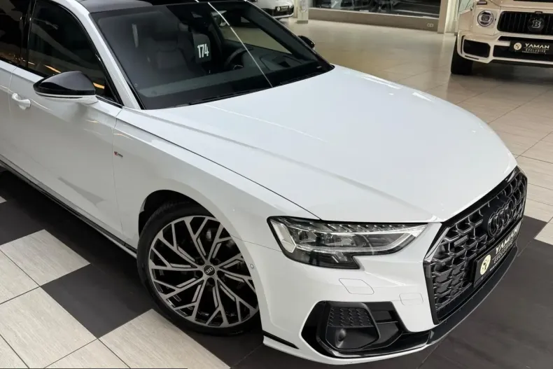 Audi A8 din 2023 cu 100.000 km - oferta AUD232449 - foto 7