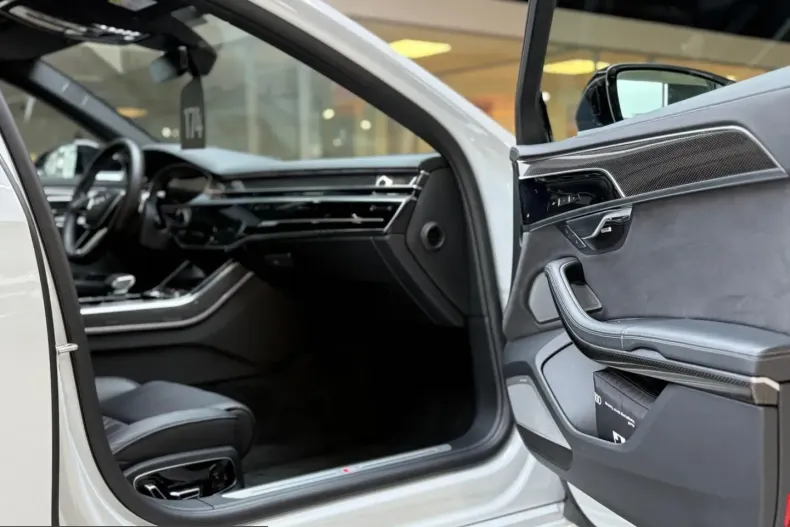 Audi A8 din 2023 cu 100.000 km - oferta AUD232449 - foto 21