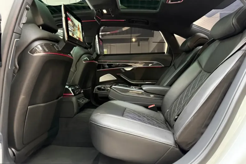 Audi A8 din 2023 cu 100.000 km - oferta AUD232449 - foto 26