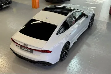 Audi RS7 din 2025 - oferta AUD232451