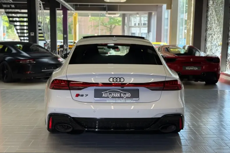 Audi RS7 din 2025 cu 10.500 km - oferta AUD232451 - foto 10