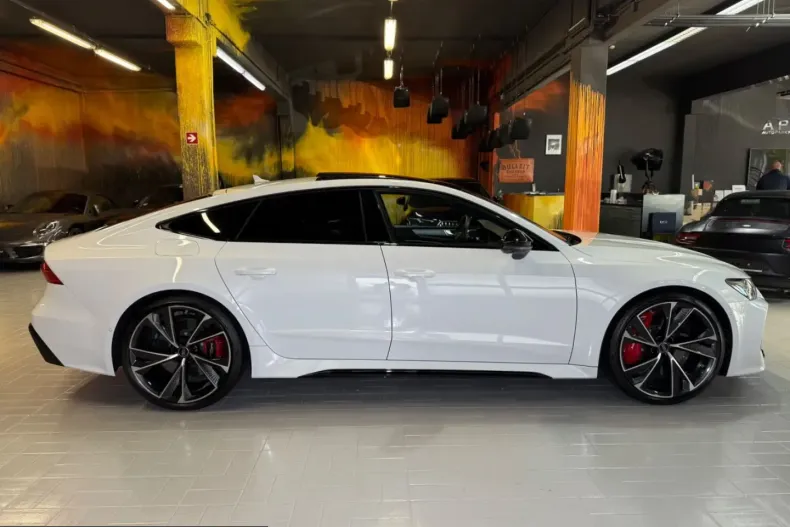 Audi RS7 din 2025 cu 10.500 km - oferta AUD232451 - foto 12