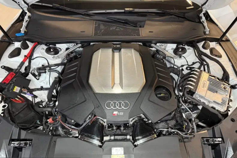 Audi RS7 din 2025 cu 10.500 km - oferta AUD232451 - foto 24