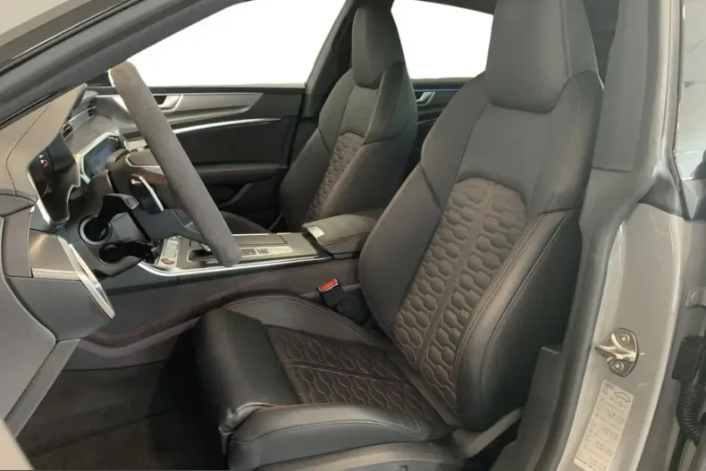 Audi RS7 din 2025 cu 11.500 km - oferta AUD232452 - foto 2