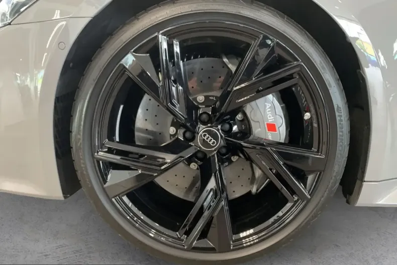 Audi RS7 din 2025 cu 11.500 km - oferta AUD232452 - foto 6