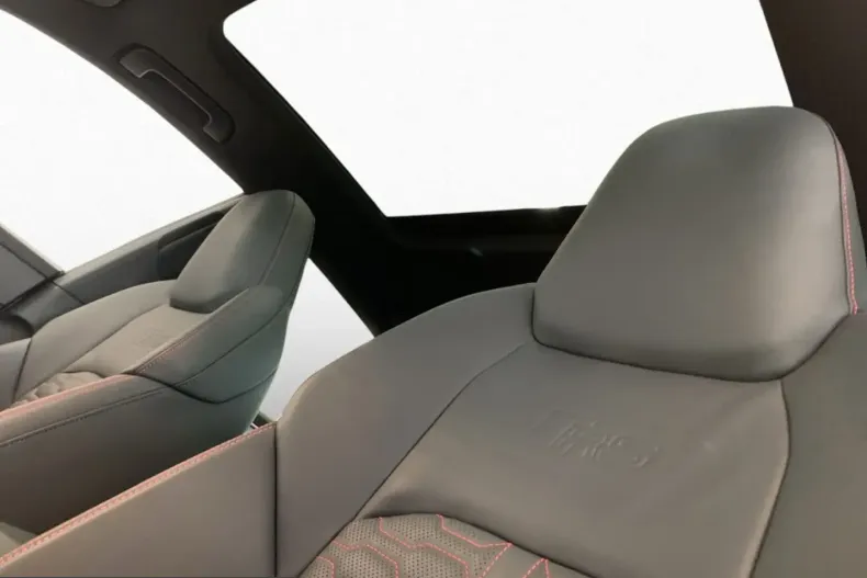 Audi RS7 din 2025 cu 11.500 km - oferta AUD232452 - foto 13
