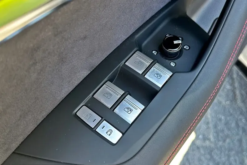 Audi RS7 din 2025 cu 16.998 km - oferta AUD232453 - foto 8