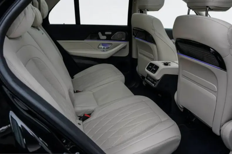 Mercedes-Benz GLE 63 AMG (Clasa GLE) din 2024 cu 32.150 km - oferta MER232454 - foto 7