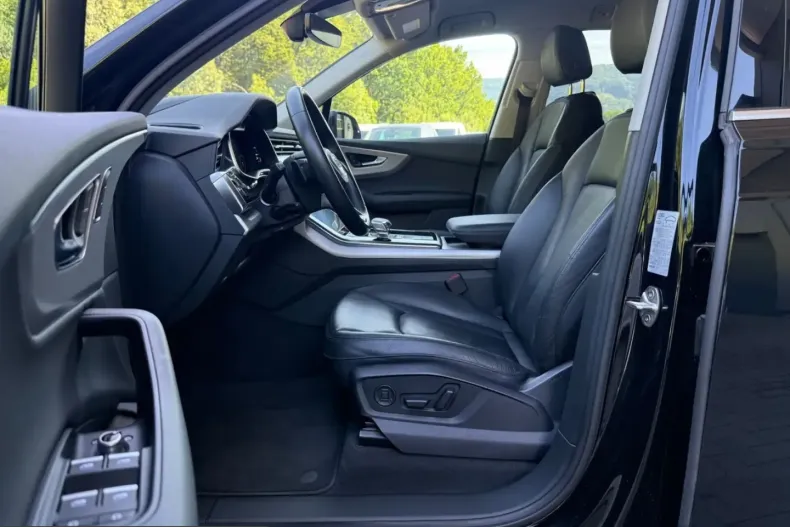 Audi Q7 din 2022 cu 44.000 km - oferta AUD232457 - foto 4