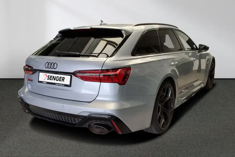 Audi RS6 din 2024 cu 45.084 km - oferta AUD232463 - foto 3