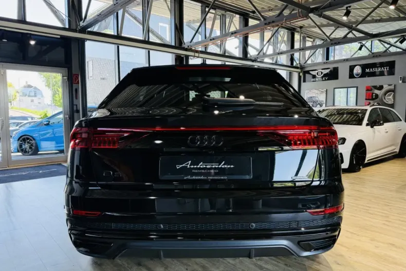 Audi Q8 din 2023 cu 11.628 km - oferta AUD232464 - foto 7