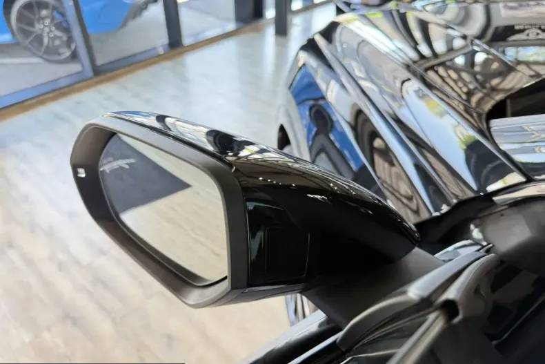 Audi Q8 din 2023 cu 11.628 km - oferta AUD232464 - foto 22