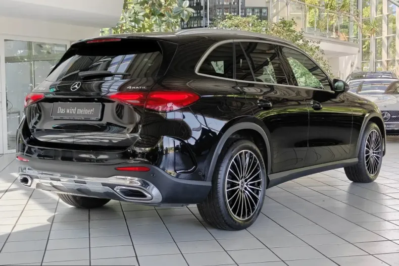 Mercedes-Benz GLC 300 (Clasa GLC) din 2023 cu 32.506 km - oferta MER232471 - foto 3