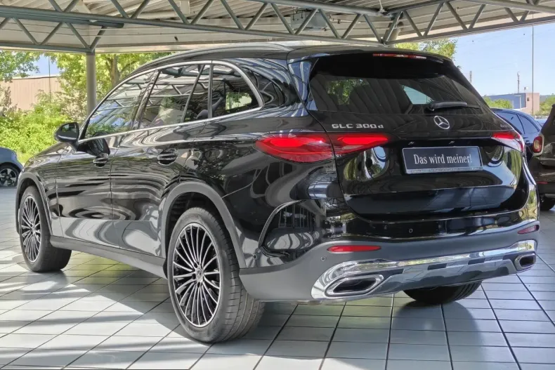 Mercedes-Benz GLC 300 (Clasa GLC) din 2023 cu 32.506 km - oferta MER232471 - foto 5