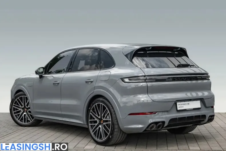 Porsche Cayenne din 2024 cu 37.650 km - oferta POR232474 - foto 3