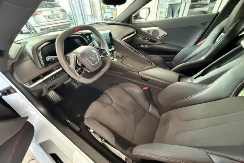 Corvette C8 din 2022 cu 32.500 km - oferta COR232475 - foto 13