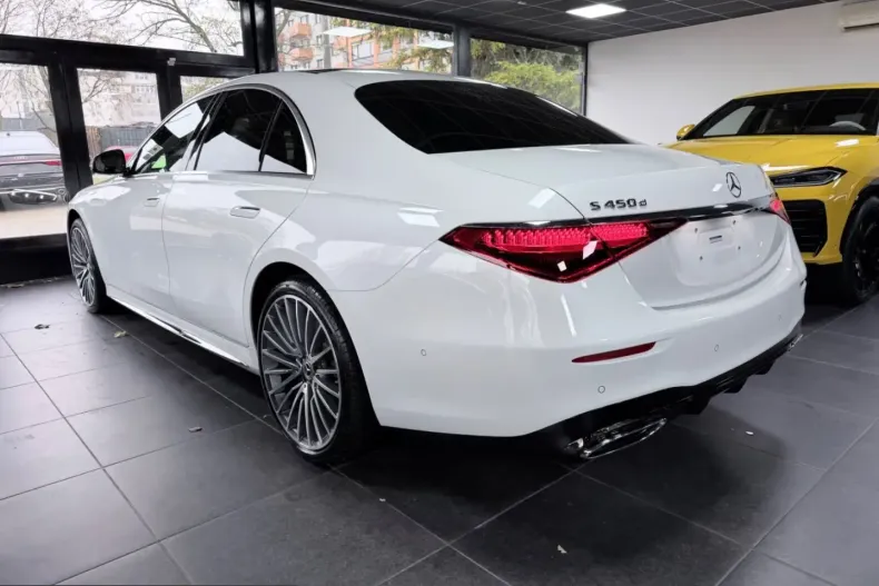 Mercedes-Benz S 450 (Clasa S) din 2025 cu 10.000 km - oferta MER232476 - foto 3