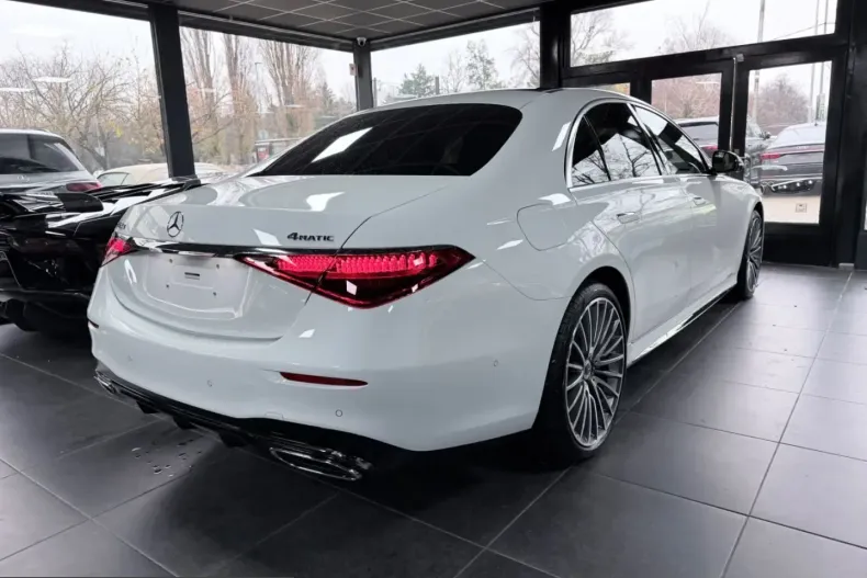 Mercedes-Benz S 450 (Clasa S) din 2025 cu 10.000 km - oferta MER232476 - foto 4
