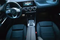 Mercedes-Benz GLA 45 AMG (Clasa GLA) din 2021 cu 28.250 km - oferta MER232479 - foto 12
