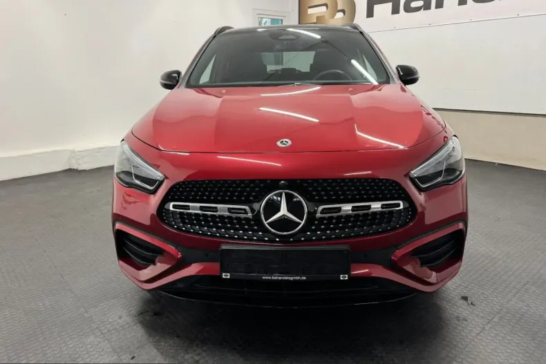 Mercedes-Benz GLA 250 (Clasa GLA) din 2025 cu 3.263 km - oferta MER232480 - foto 3