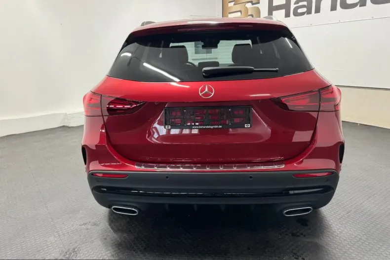 Mercedes-Benz GLA 250 (Clasa GLA) din 2025 cu 3.263 km - oferta MER232480 - foto 8