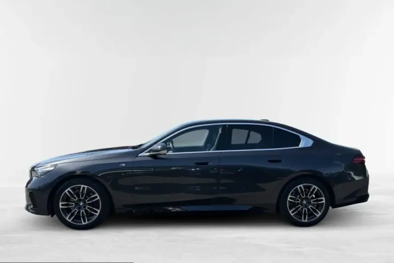 BMW 520 (Seria 5) din 2024 cu 50.860 km - oferta BMW232483 - foto 3