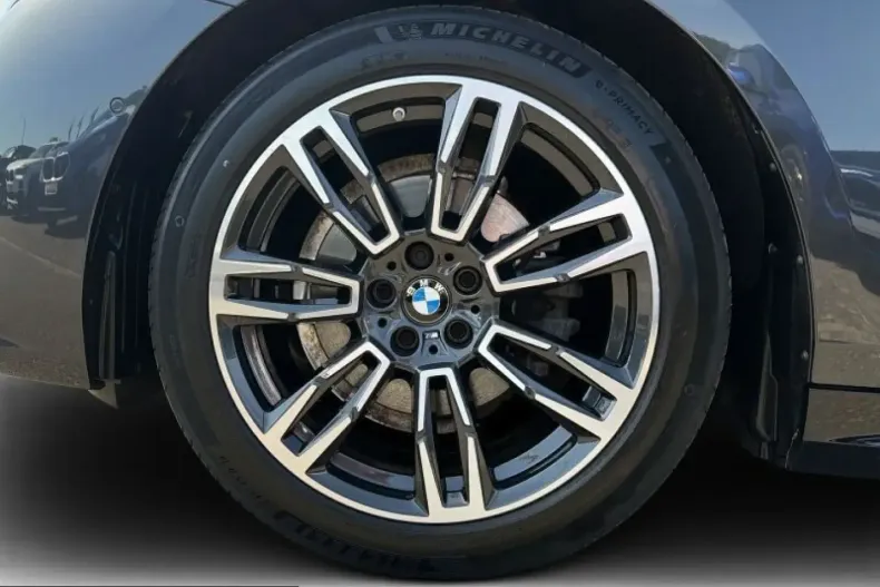 BMW 520 (Seria 5) din 2024 cu 50.860 km - oferta BMW232483 - foto 15