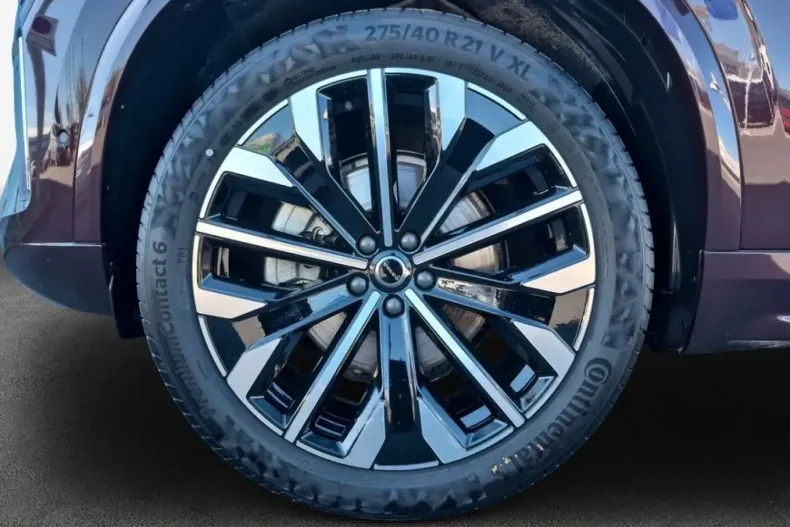 Volvo XC90 din 2025 cu 21.300 km - oferta VOL232489 - foto 7