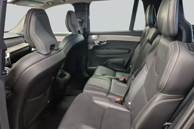 Volvo XC90 din 2025 cu 21.300 km - oferta VOL232489 - foto 10