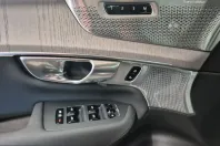 Volvo XC90 din 2025 cu 21.300 km - oferta VOL232489 - foto 15