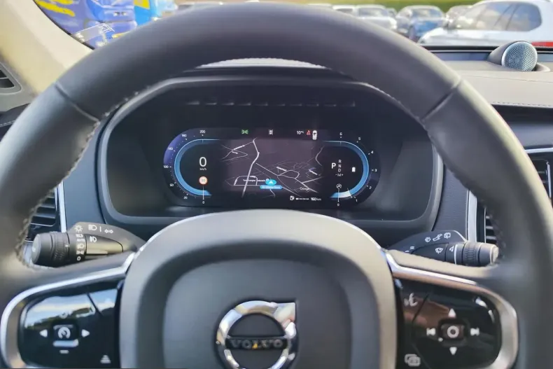 Volvo XC90 din 2024 cu 46.500 km - oferta VOL232490 - foto 19
