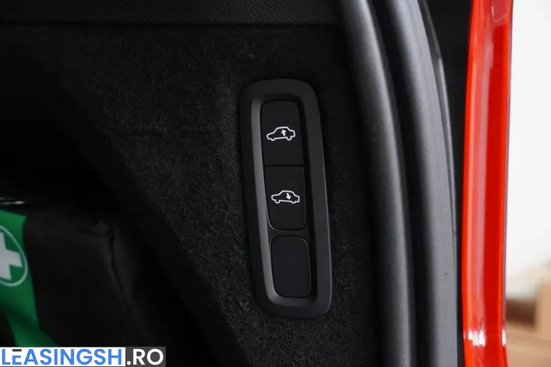 Volvo XC90 din 2025 cu 9.798 km - oferta VOL232493 - foto 10