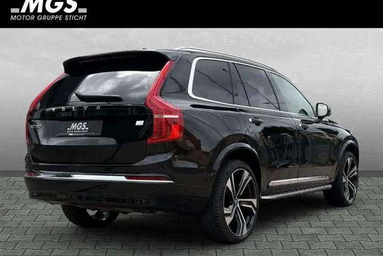 Volvo XC90 din 2023 cu 71.144 km - oferta VOL232496 - foto 2