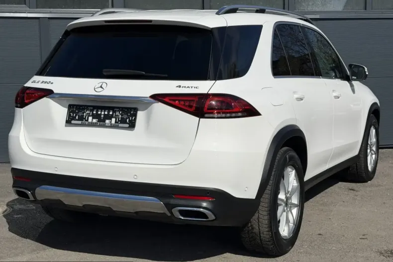 Mercedes-Benz GLE 350 (Clasa GLE) din 2022 cu 95.121 km - oferta MER232498 - foto 2