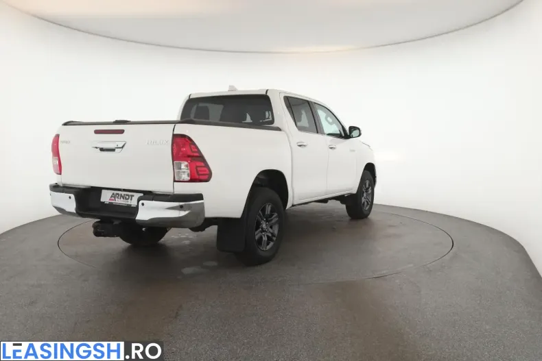 Toyota Hilux din 2024 cu 10.600 km - oferta TOY232503 - foto 26