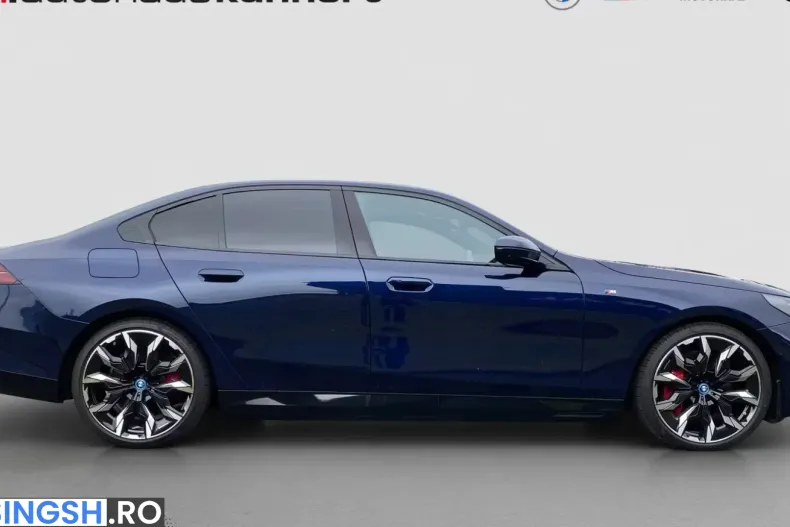 BMW 550 (Seria 5) din 2024 cu 15.109 km - oferta BMW232507 - foto 6