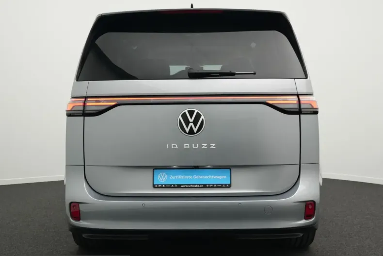 Volkswagen ID. Buzz din 2025 cu 12.000 km - oferta VOL232521 - foto 6
