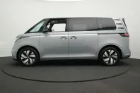 Volkswagen ID. Buzz din 2025 cu 12.000 km - oferta VOL232521 - foto 9