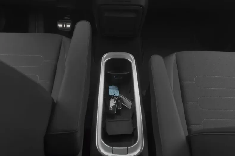 Volkswagen ID. Buzz din 2025 cu 12.000 km - oferta VOL232521 - foto 12