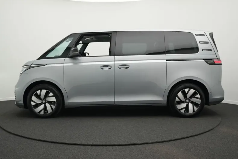 Volkswagen ID. Buzz din 2025 cu 12.000 km - oferta VOL232521 - foto 36