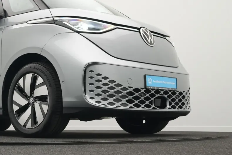 Volkswagen ID. Buzz din 2025 cu 12.000 km - oferta VOL232521 - foto 41