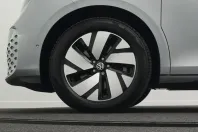 Volkswagen ID. Buzz din 2025 cu 12.000 km - oferta VOL232521 - foto 44