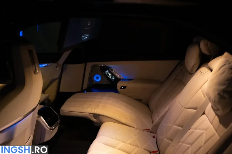 BMW 740 (Seria 7) din 2025 cu 19.000 km - oferta BMW232526 - foto 10