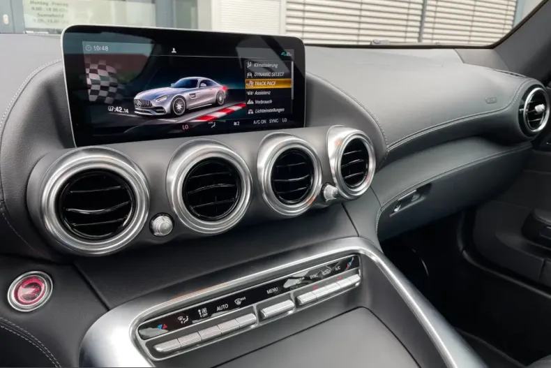 Mercedes-Benz AMG GT (Clasa GT) din 2021 cu 23.453 km - oferta MER232528 - foto 14