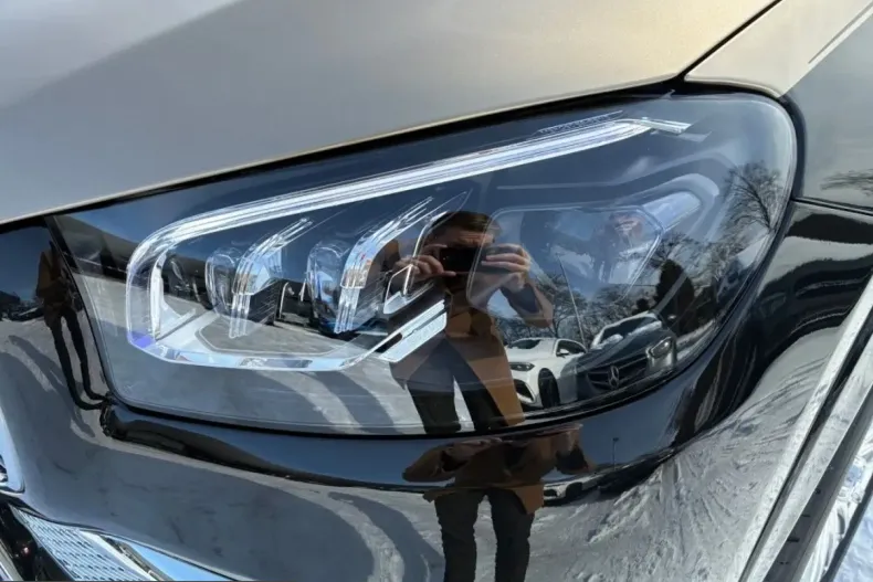 Mercedes-Benz GLS 600 (Clasa GLS) din 2023 cu 61.915 km - oferta MER232538 - foto 2